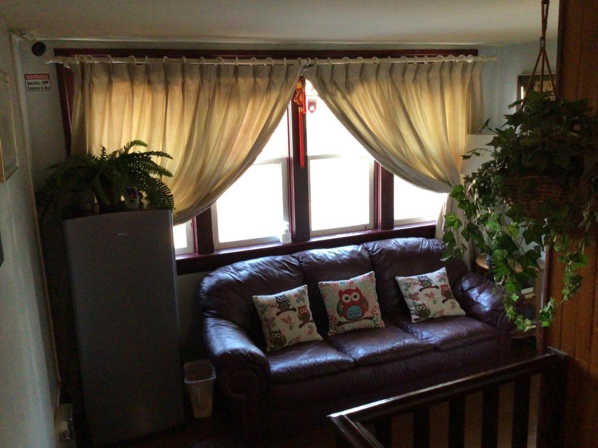 Nisku Guest House Exterior foto