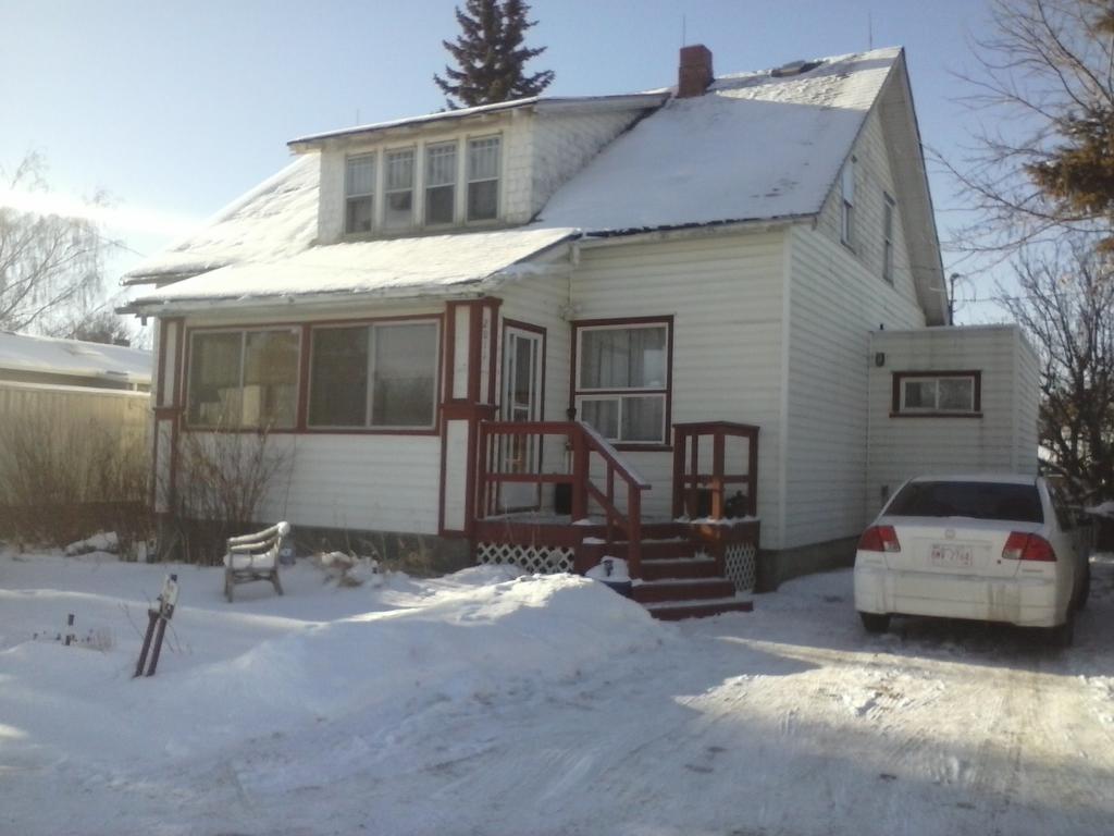 Nisku Guest House Exterior foto